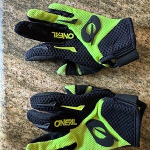 O'Neal Black and Green Gloves